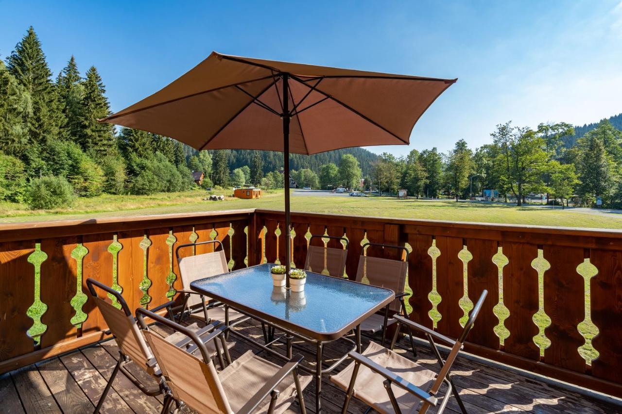 Ferienwohnung Pod Milonovou Velké Karlovice Exterior foto