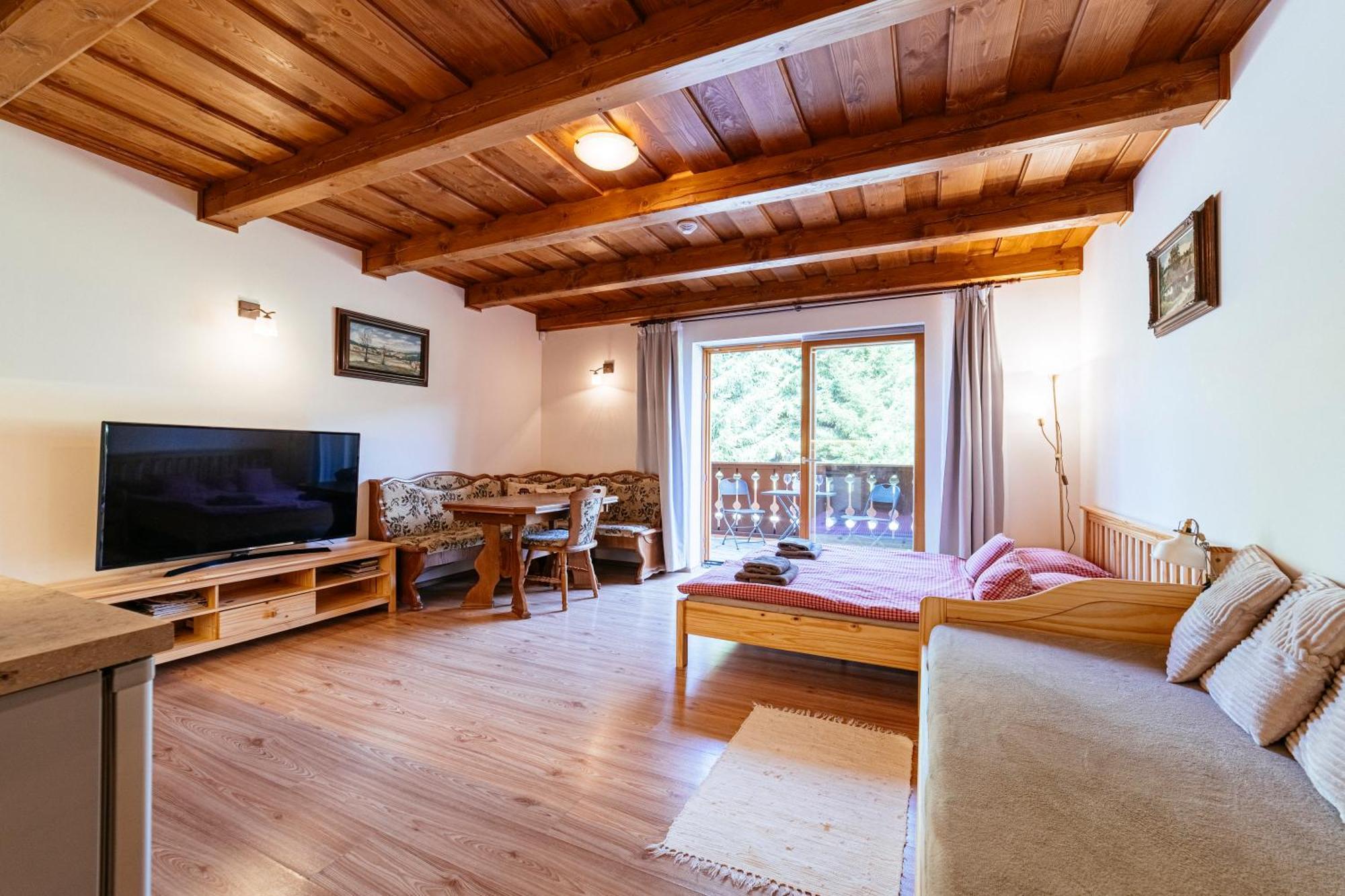 Ferienwohnung Pod Milonovou Velké Karlovice Exterior foto