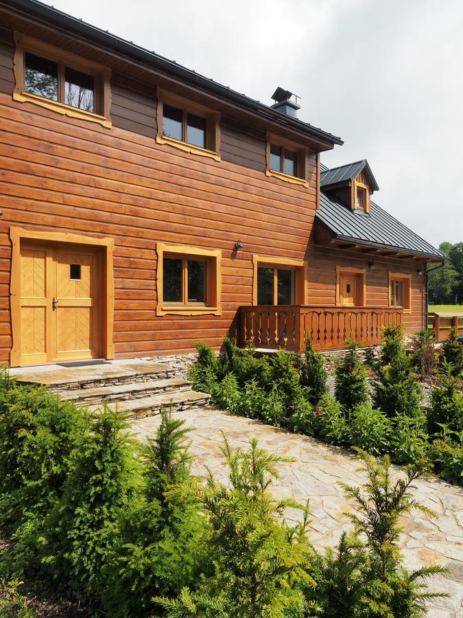 Ferienwohnung Pod Milonovou Velké Karlovice Exterior foto
